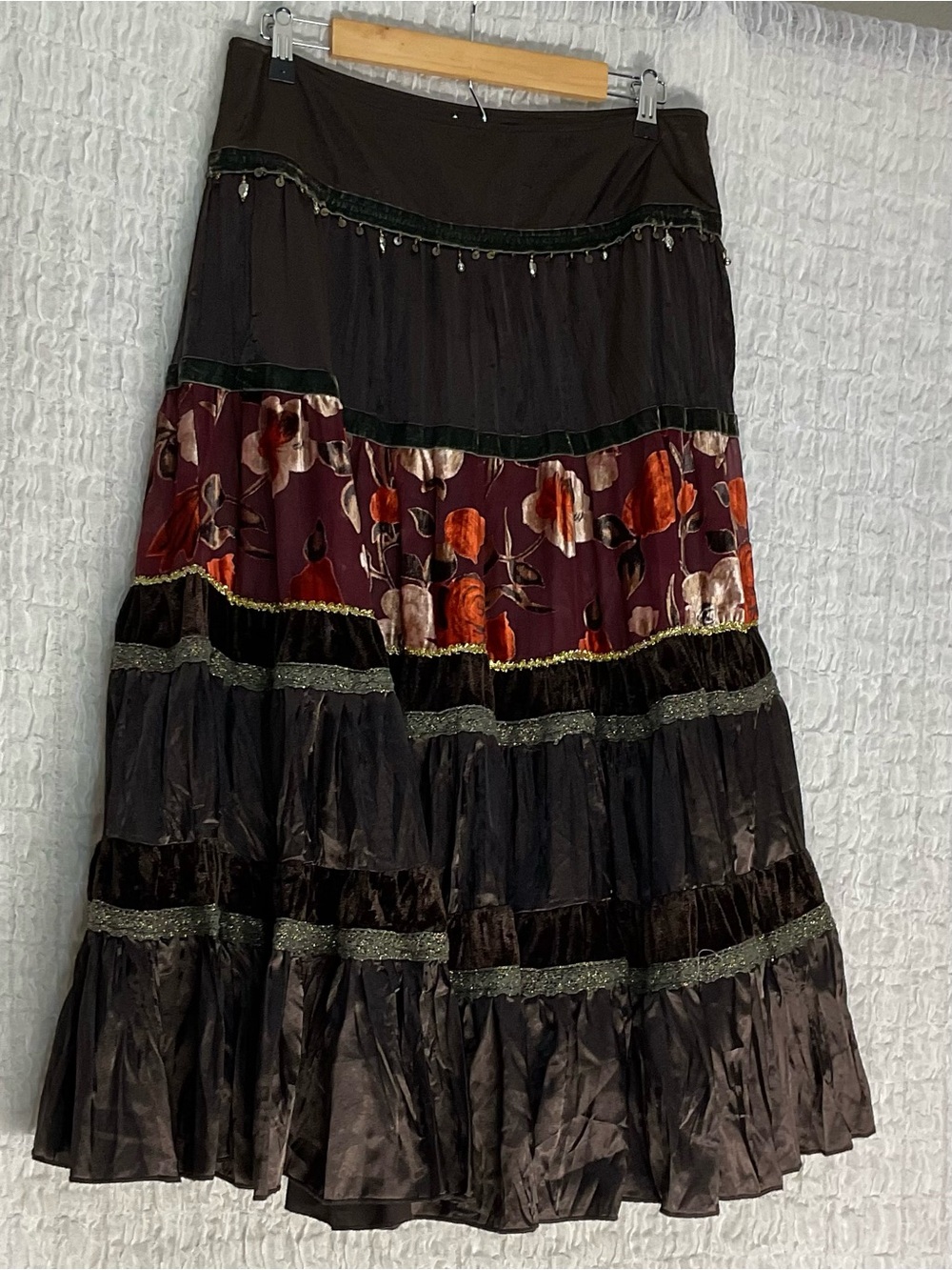 Lulumari Women’s Large Brown Floral Tiered Maxi Skirt Velvet Beaded Boho Y2K - Picture 2 of 5
